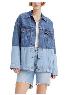 NWT Levi's Baggy Trucker jacket